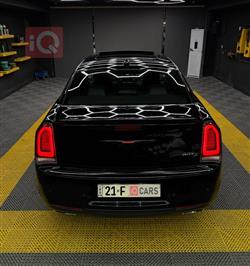 کرایسلەر 300